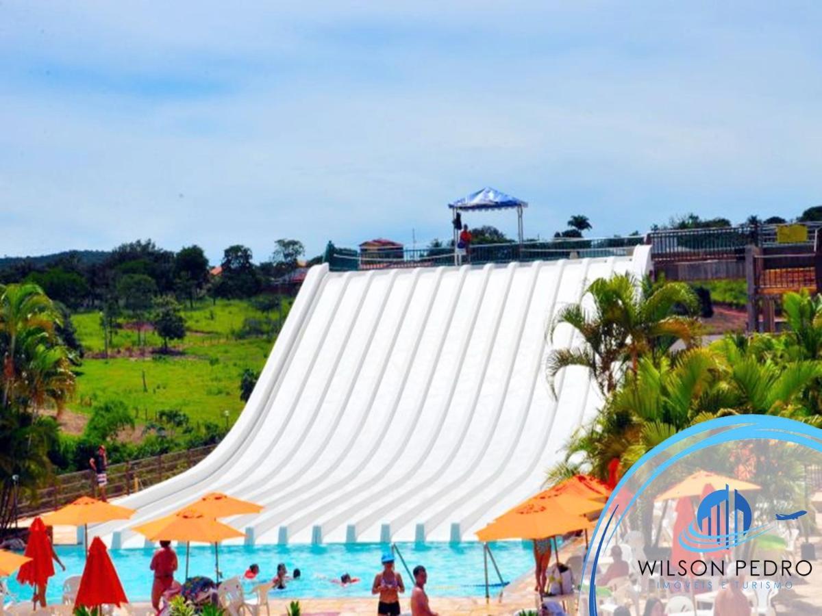 Piazza Diroma - Acqua Park E Splash Caldas Novas Extérieur photo